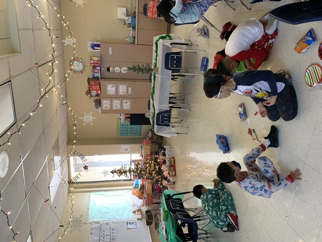 Students Coloring.
