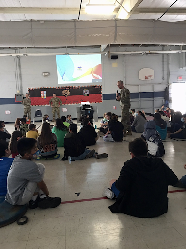Students Speaking with the Miltary