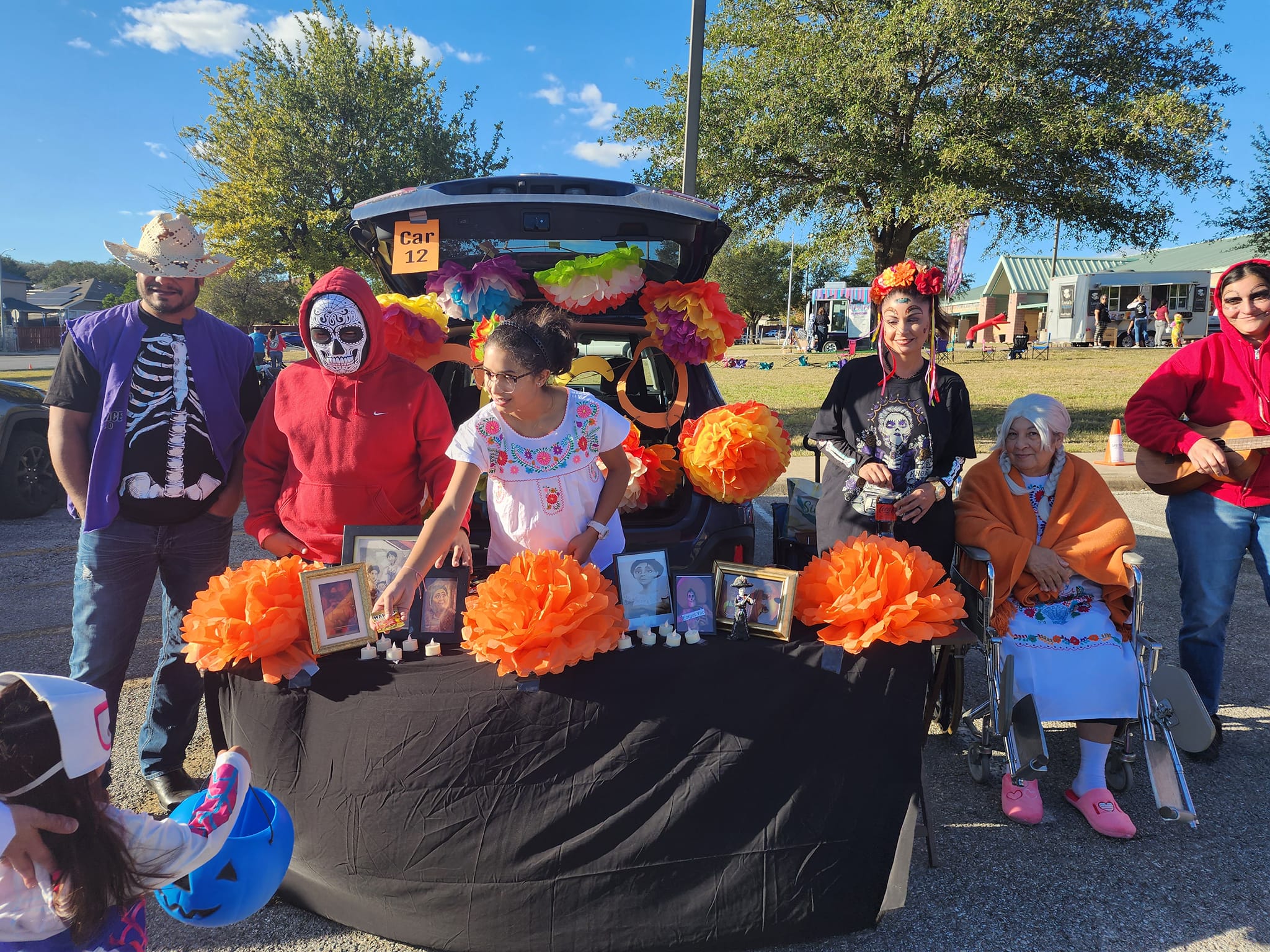 The Discovery Team dressed in Frida attire for BLE Trunk or Treat 2022.