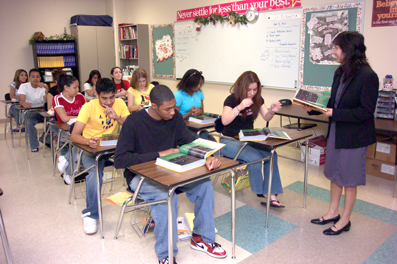 NISD Students & Teacher