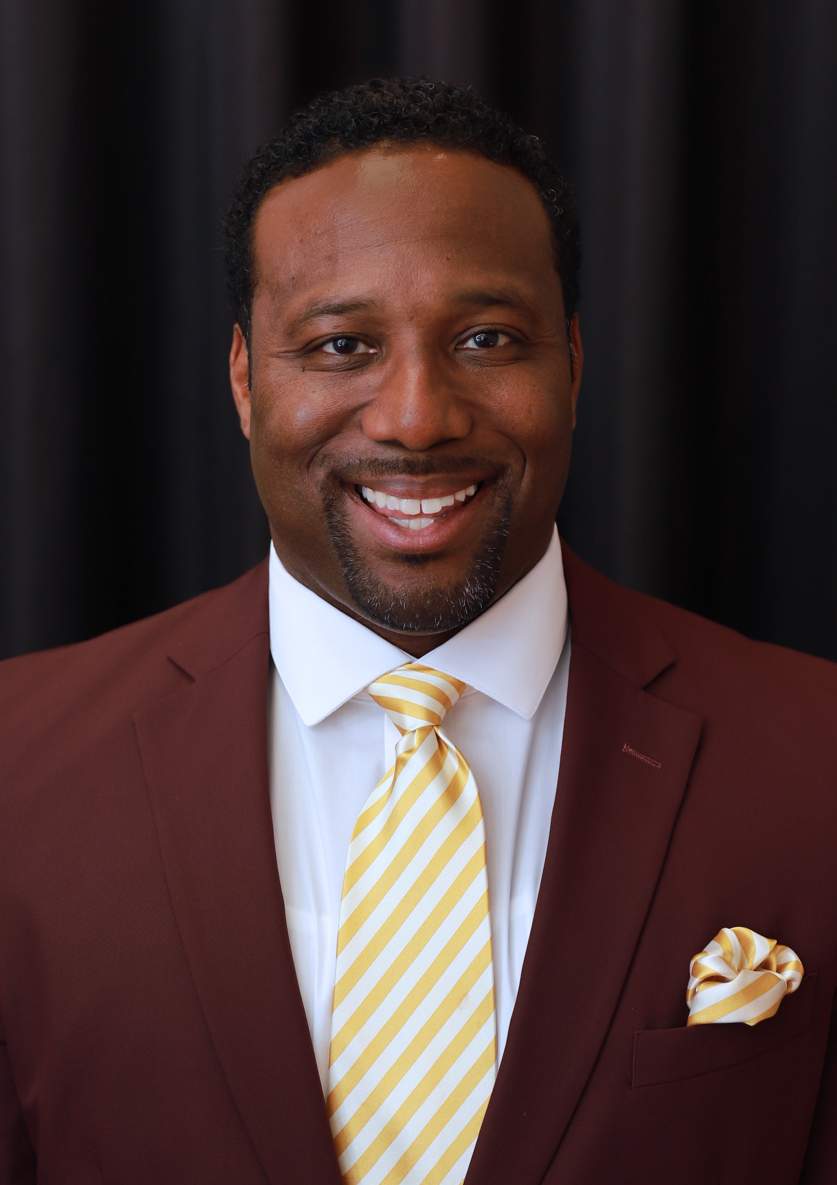 Photo of Associate Principal Joe Bishop