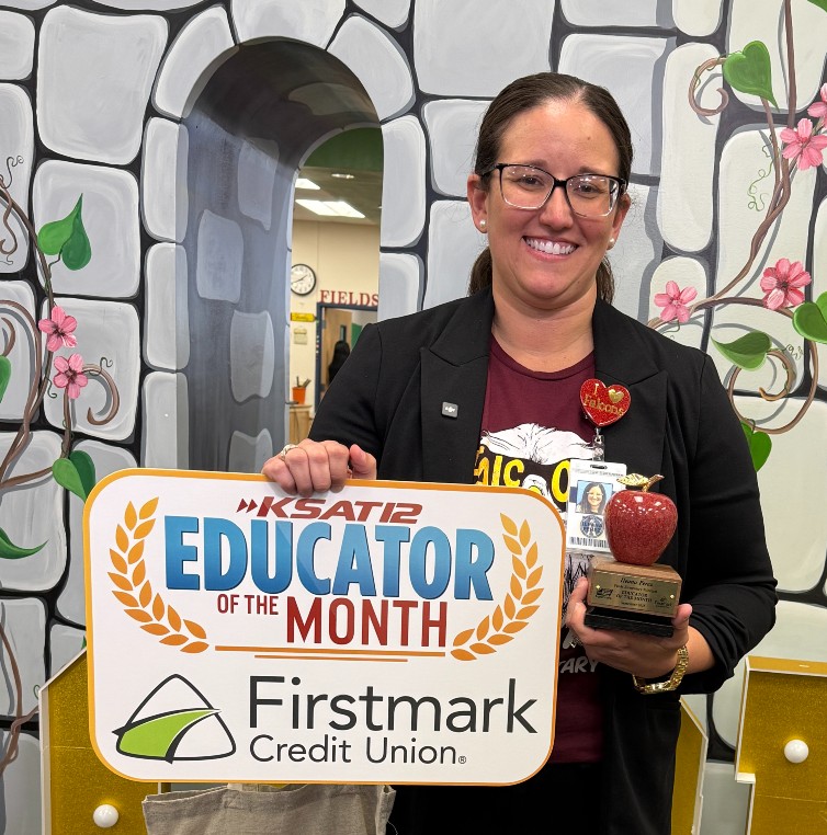 picture of Mrs. Perez