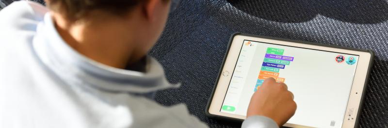Student using an Ipad