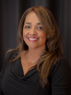 Cynthia Barrera, Principal