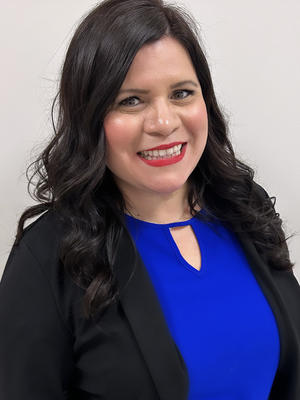 Associate Principal Laura Ontiveros posing for a professional portrait