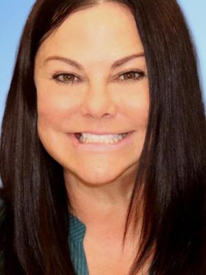 Head shot of Associate Principal, Shawn Simmonds