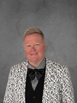 A portrait of Associate Principal Amber McWillams