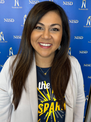 Principal of Evers Elementary Rosanna Guajardo